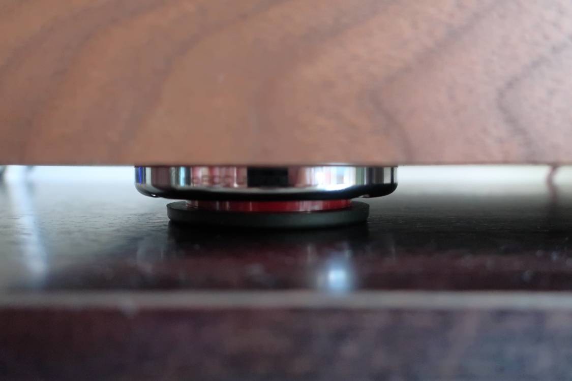 半岛电子app官方下载IsoAcoustics DELOS平台集成隔离
